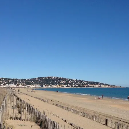 Joli T2 Climatisé Proche Centre Avec Parking Privé Et Loggia - - Fr-1-338-544 Apartamento